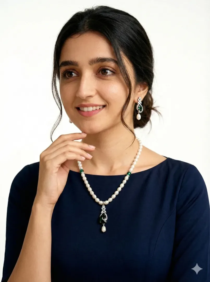 green pendent pearl necklace