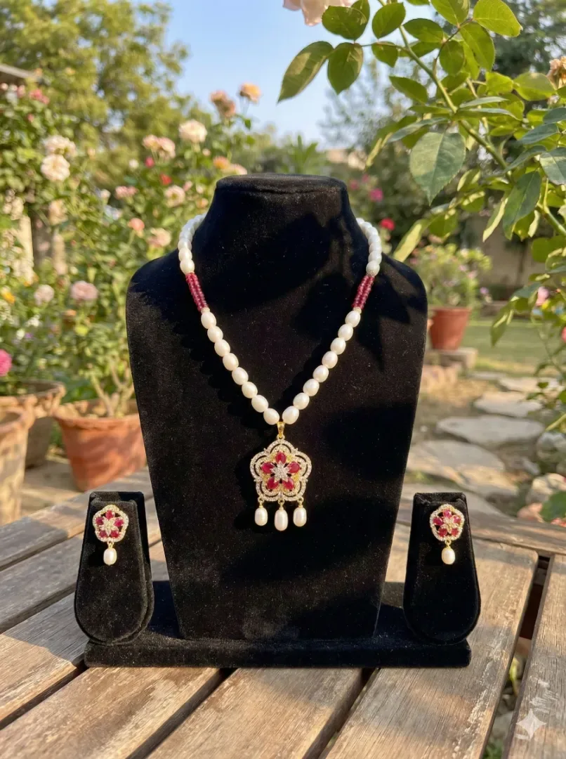 Real Pearl Pendant Necklace