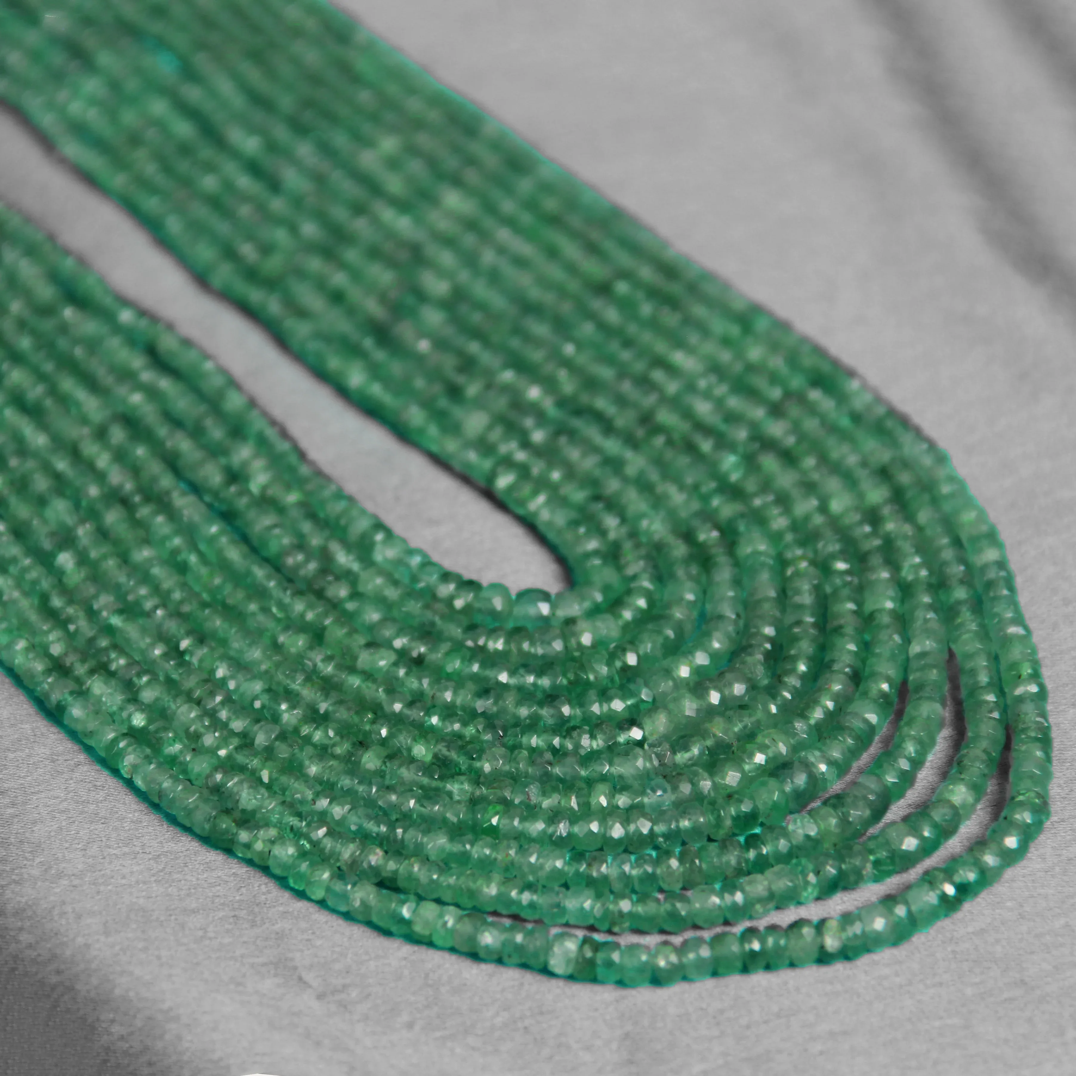 Premium Multi-Layer Emerald Beads Necklace | Natural Emerald Mala Design